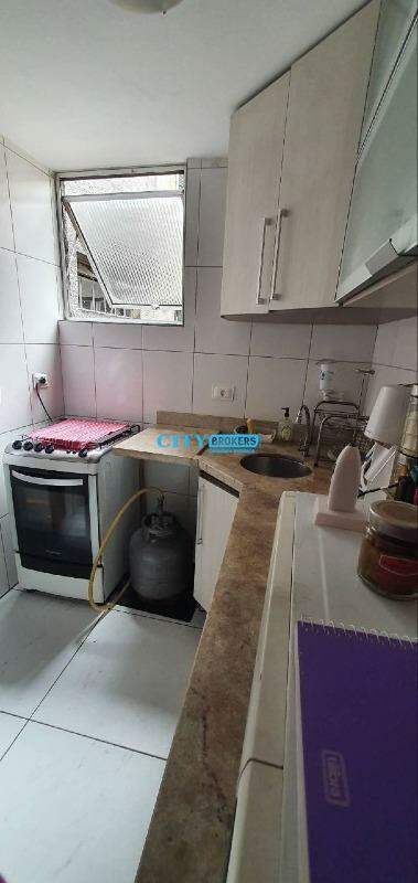 Apartamento à venda com 1 quarto, 59m² - Foto 8