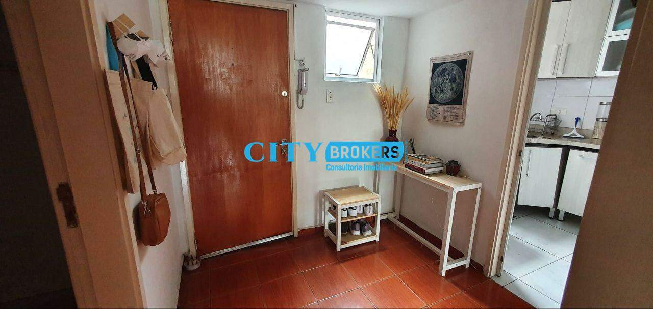 Apartamento à venda com 1 quarto, 59m² - Foto 13