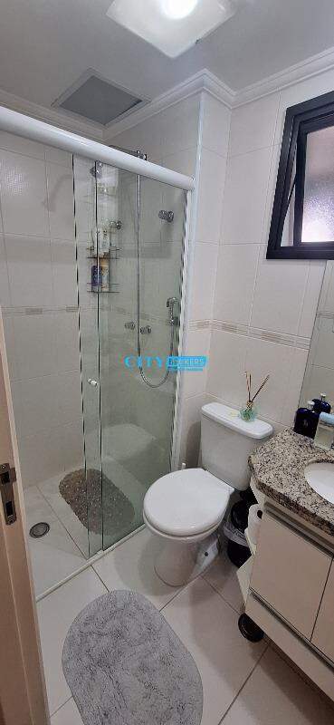 Apartamento à venda com 2 quartos, 60m² - Foto 26