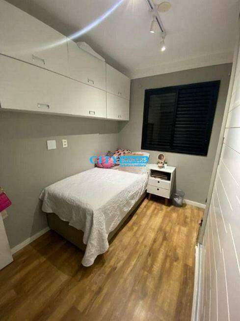 Apartamento à venda com 3 quartos, 83m² - Foto 10