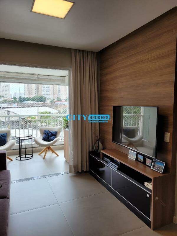 Apartamento à venda com 2 quartos, 62m² - Foto 1