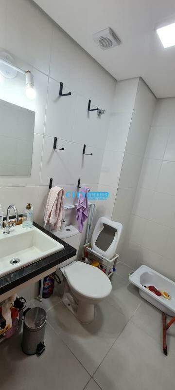 Apartamento à venda com 1 quarto, 38m² - Foto 9