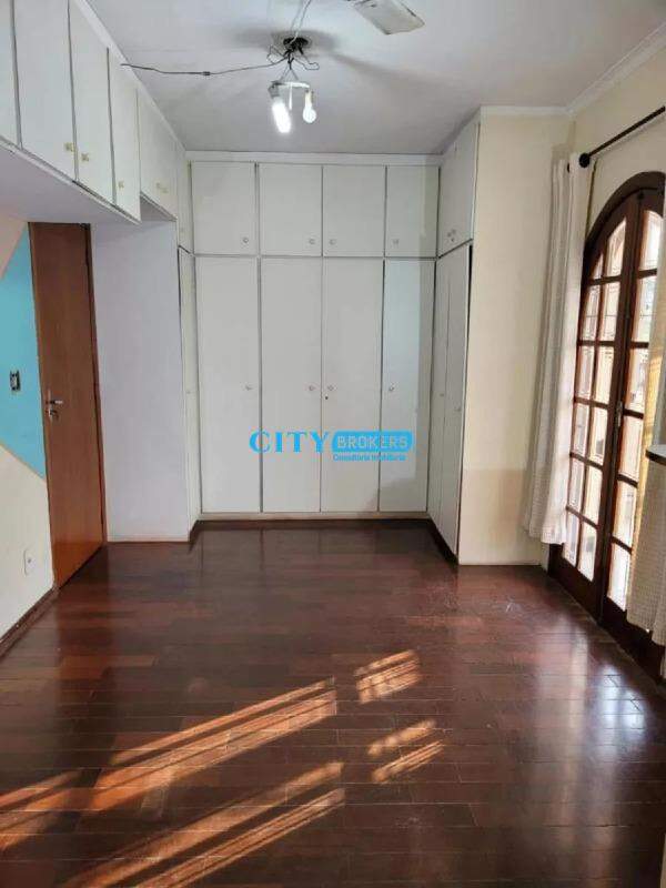 Sobrado à venda com 3 quartos, 200m² - Foto 13