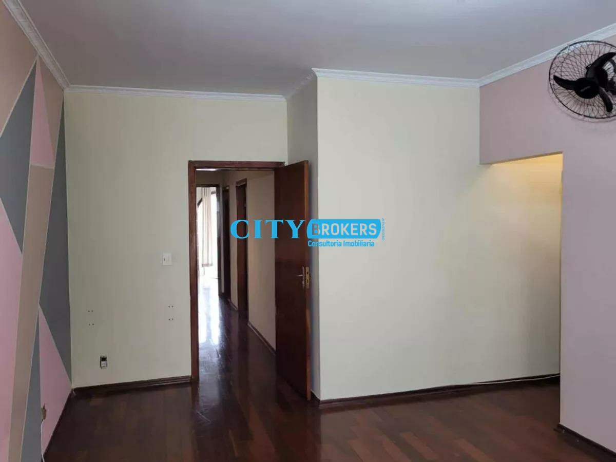 Sobrado à venda com 3 quartos, 200m² - Foto 10