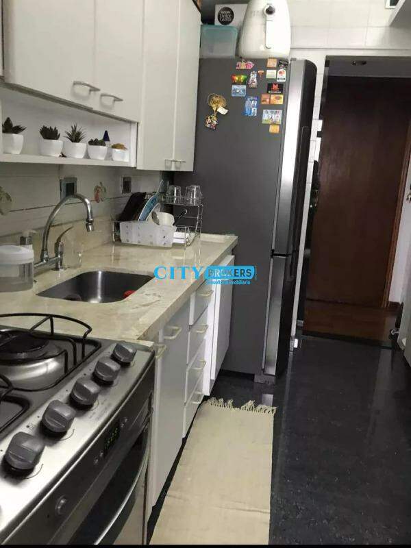 Apartamento à venda com 3 quartos, 95m² - Foto 8