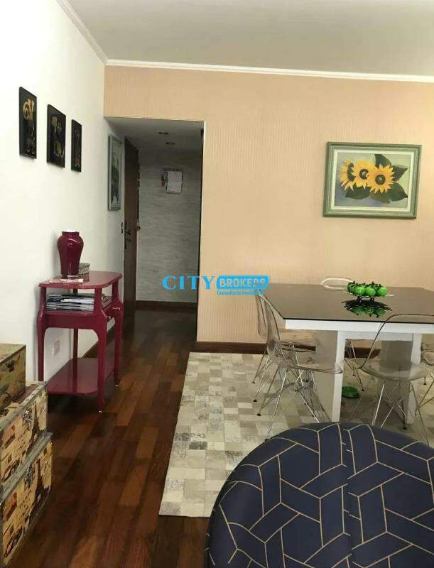 Apartamento à venda com 3 quartos, 95m² - Foto 2