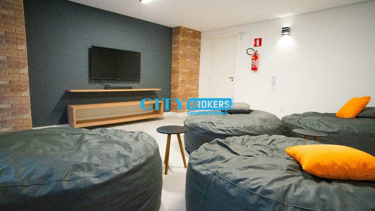 Apartamento à venda com 2 quartos, 38m² - Foto 12