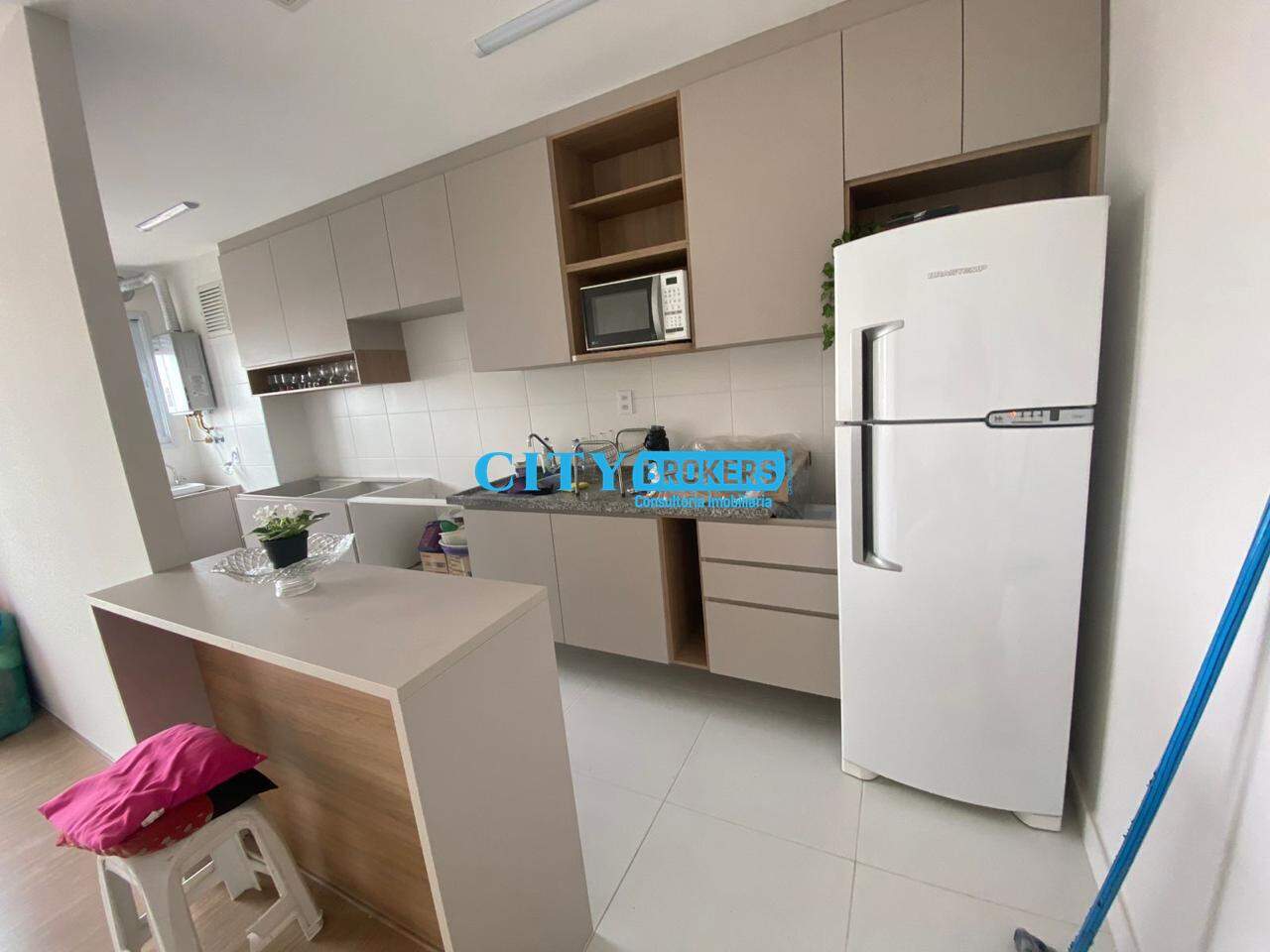 Apartamento à venda com 2 quartos, 58m² - Foto 7