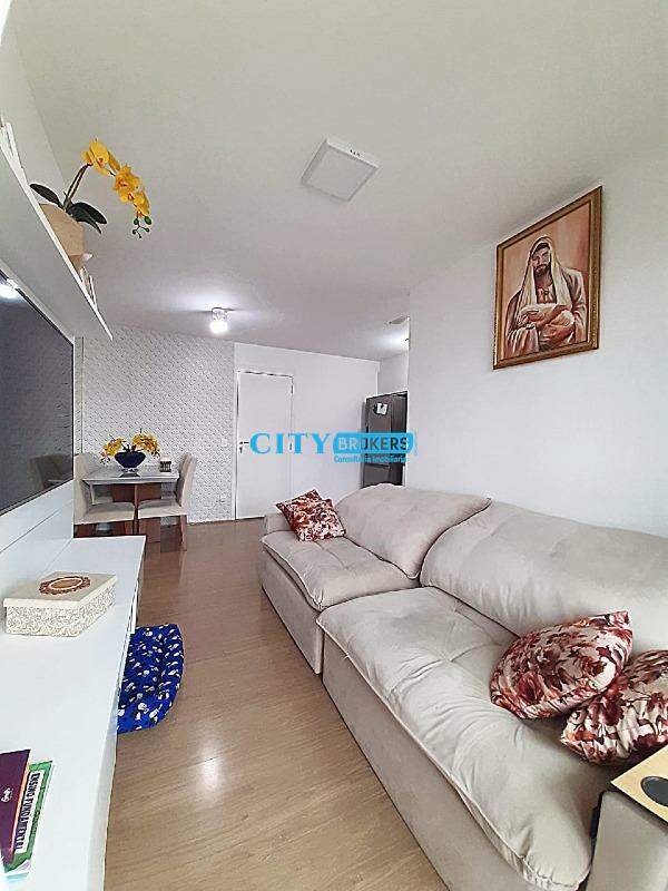 Apartamento à venda com 2 quartos, 58m² - Foto 1