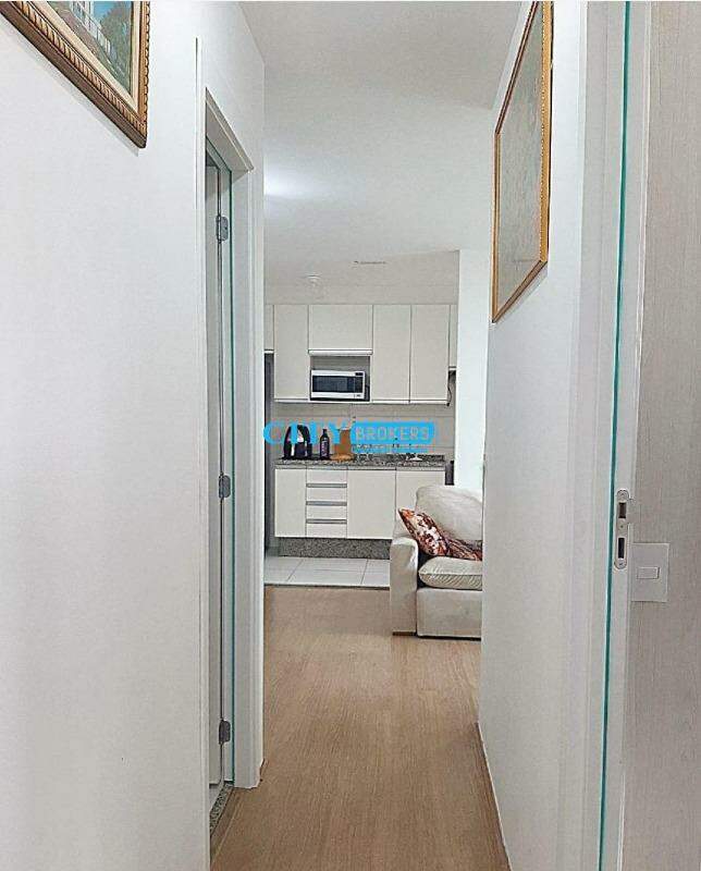 Apartamento à venda com 2 quartos, 58m² - Foto 17