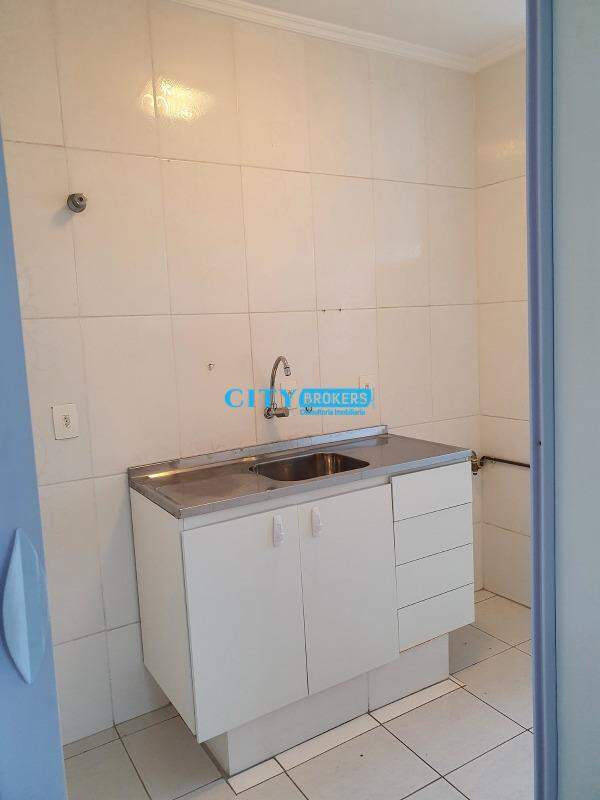 Apartamento à venda com 1 quarto, 37m² - Foto 8