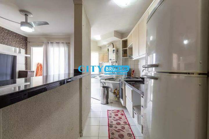 Apartamento à venda com 2 quartos, 56m² - Foto 10