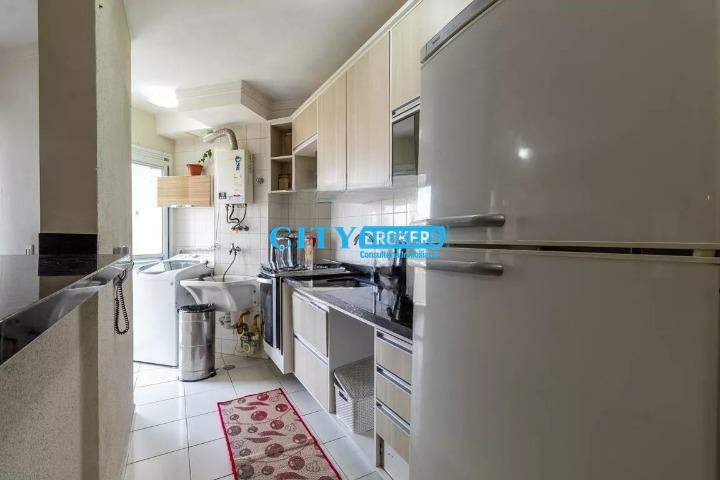 Apartamento à venda com 2 quartos, 56m² - Foto 13