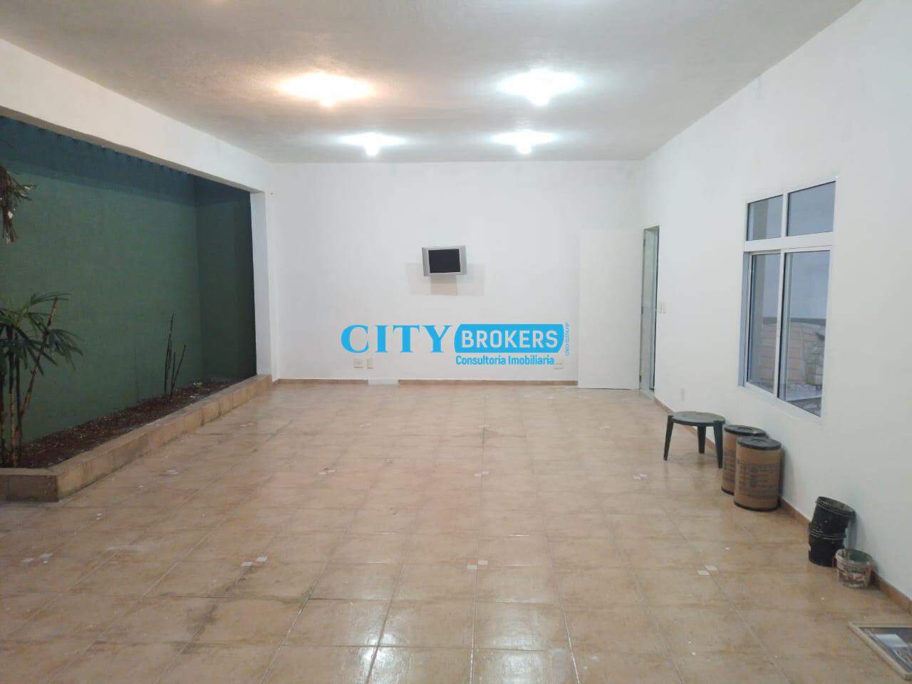 Sobrado para alugar com 3 quartos, 450m² - Foto 14