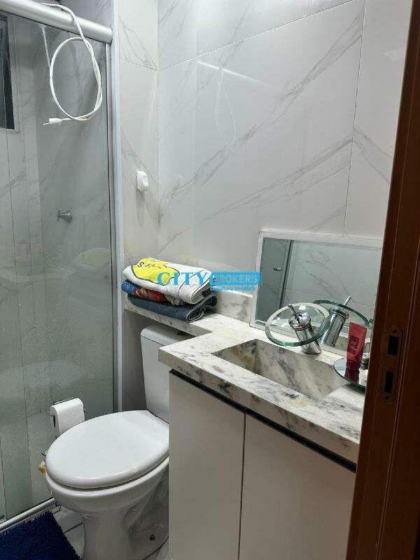 Apartamento à venda com 2 quartos, 42m² - Foto 16