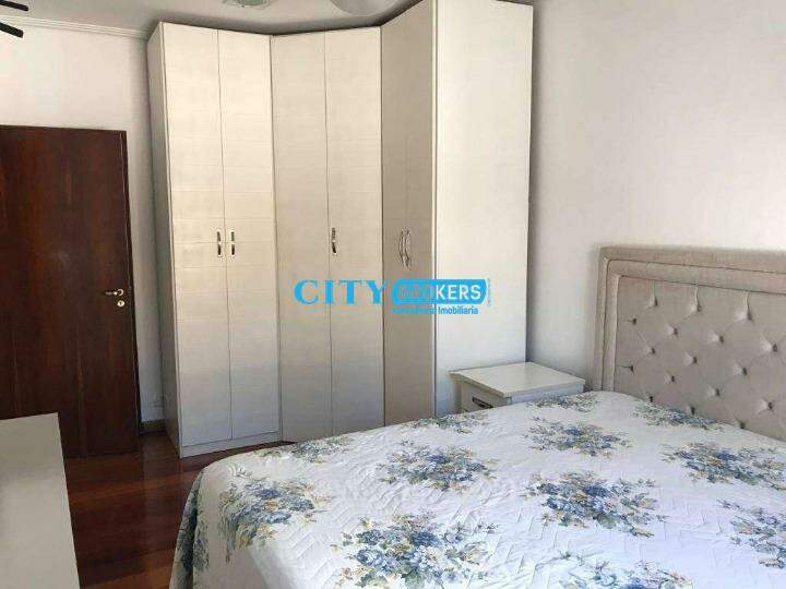 Casa à venda com 3 quartos, 290m² - Foto 17