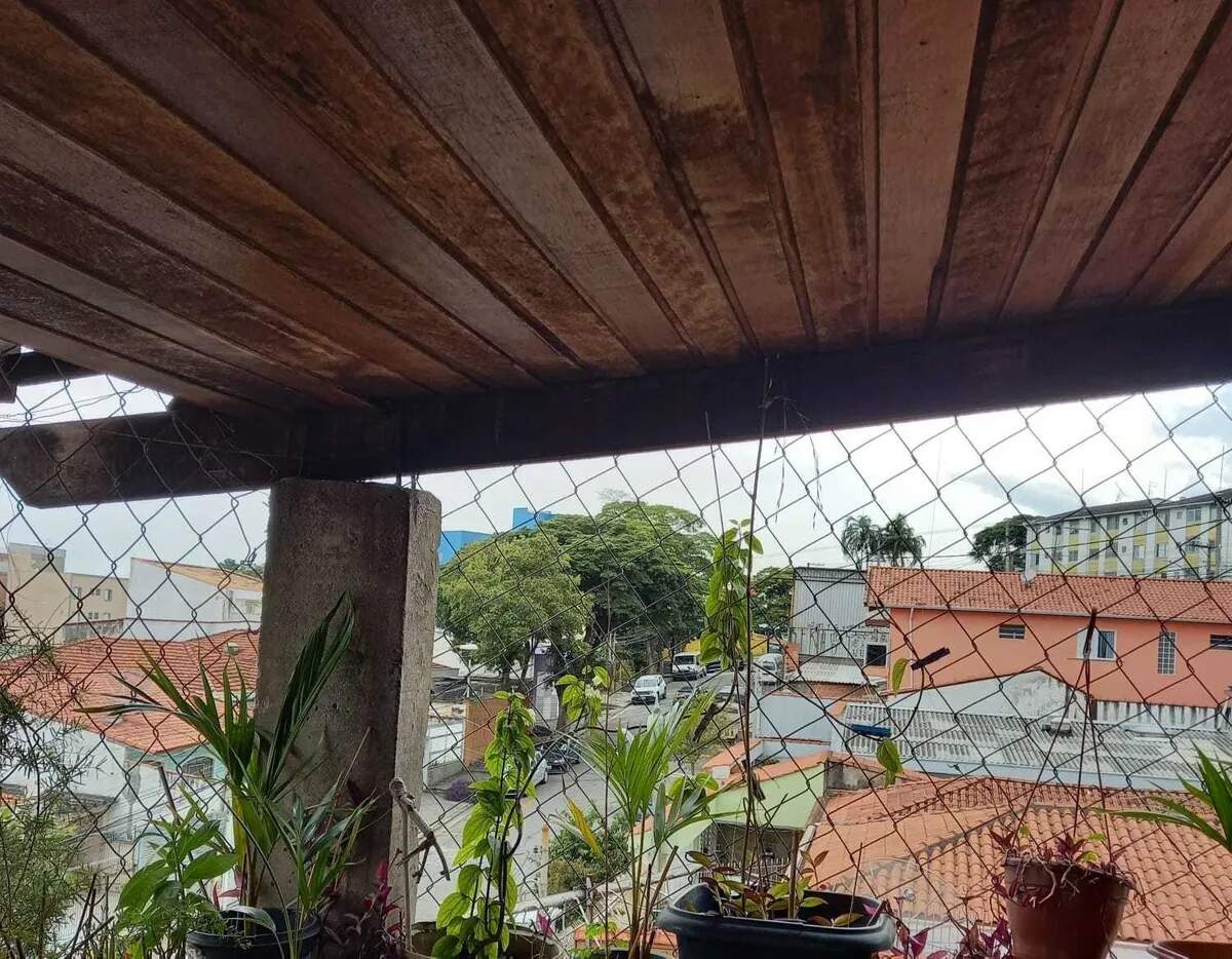 Sobrado à venda com 2 quartos, 180m² - Foto 4