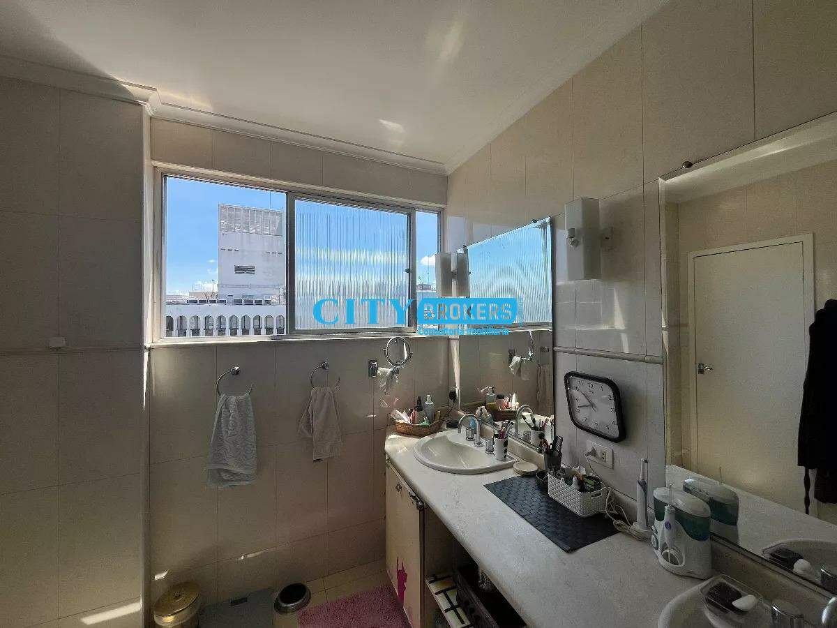 Apartamento à venda com 4 quartos, 308m² - Foto 14