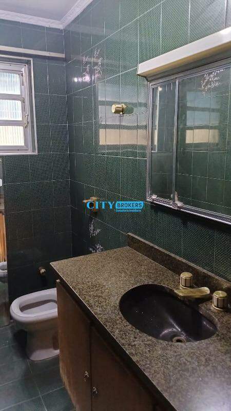 Sobrado à venda com 2 quartos, 240m² - Foto 23