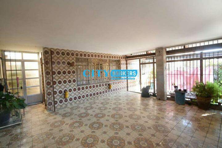 Casa à venda com 3 quartos, 180m² - Foto 23