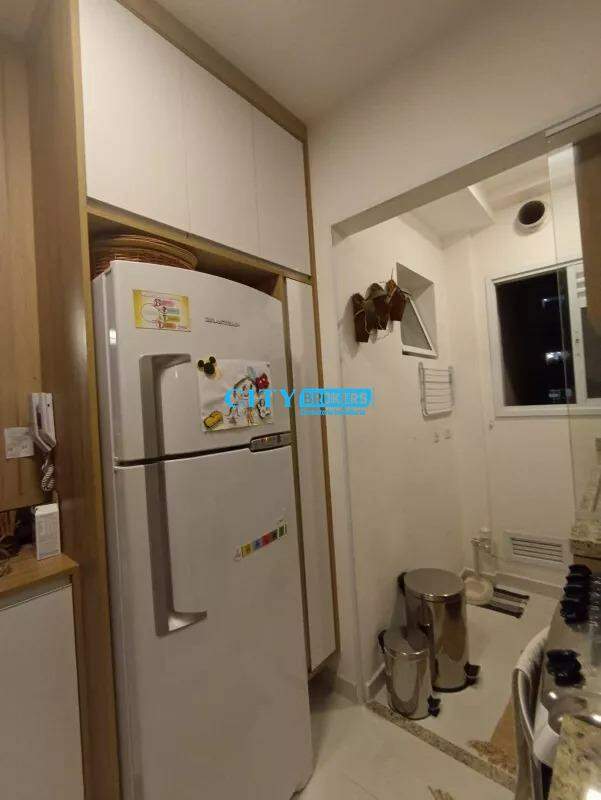 Apartamento à venda com 2 quartos, 77m² - Foto 14