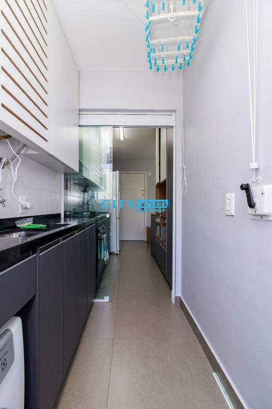 Apartamento à venda com 2 quartos, 66m² - Foto 11