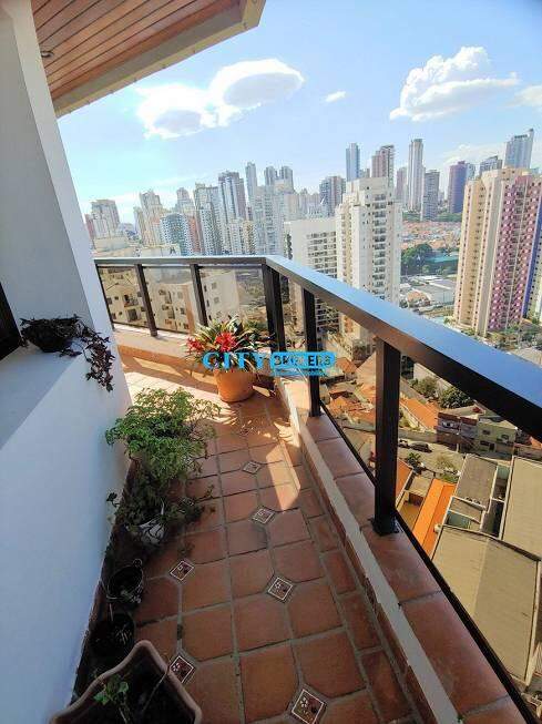 Apartamento à venda com 3 quartos, 135m² - Foto 4