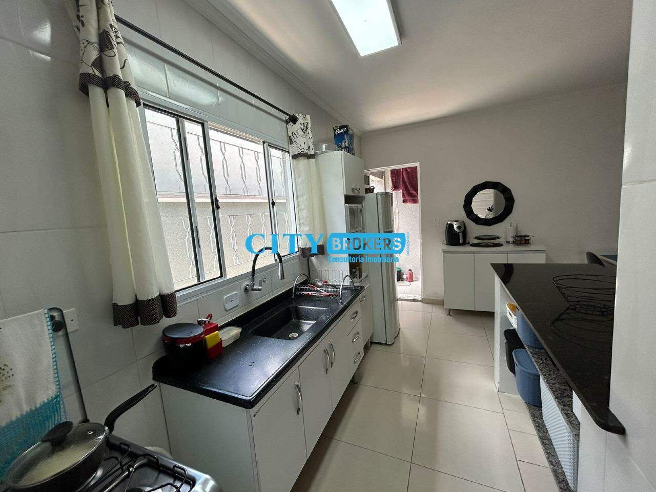 Casa à venda com 3 quartos, 175m² - Foto 18