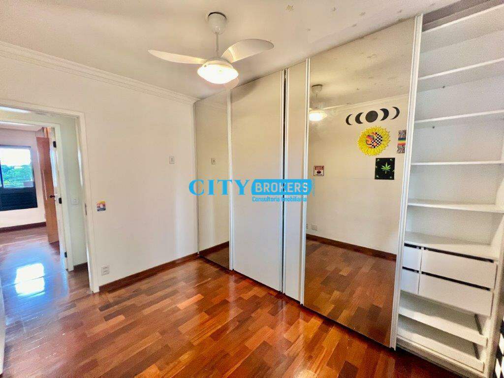 Apartamento à venda com 3 quartos, 104m² - Foto 17