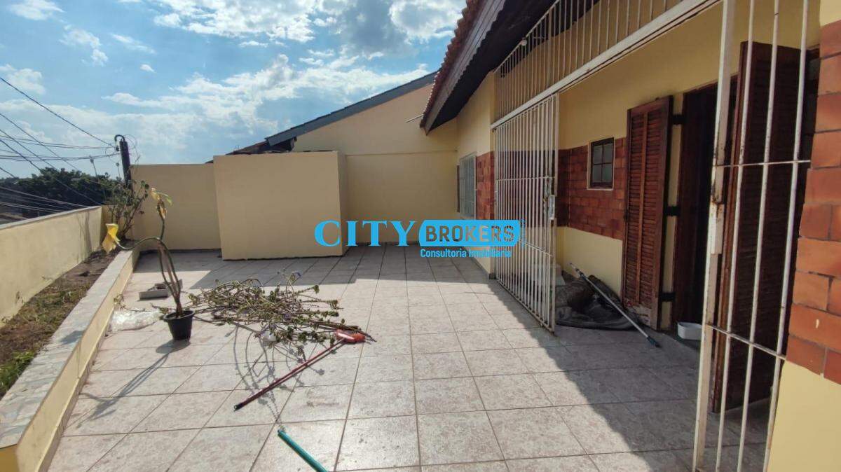 Loja-Salão à venda com 3 quartos, 200m² - Foto 4