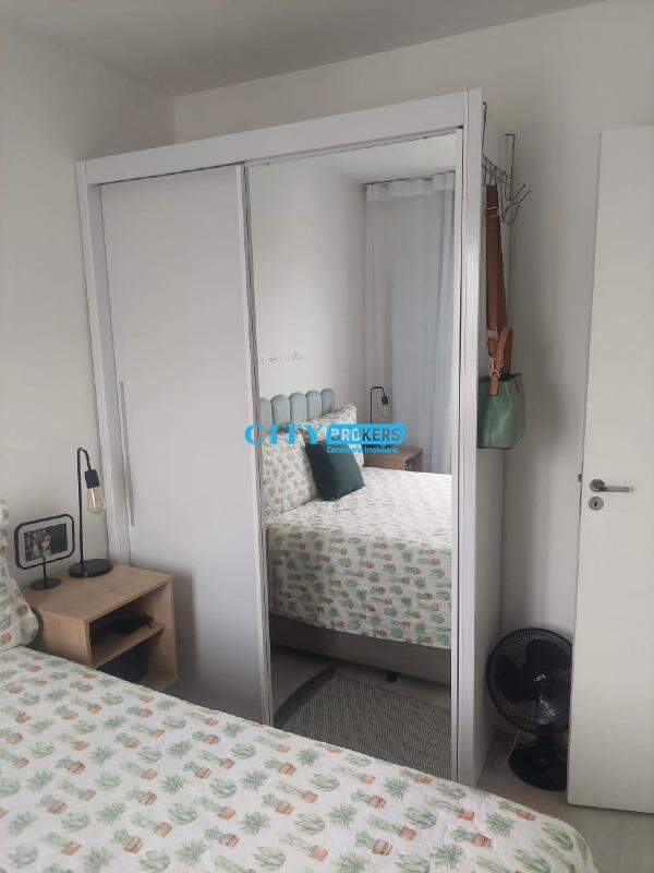 Apartamento à venda com 2 quartos, 38m² - Foto 13