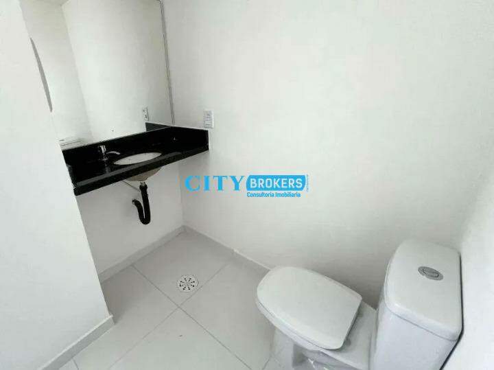 Apartamento à venda com 2 quartos, 62m² - Foto 13