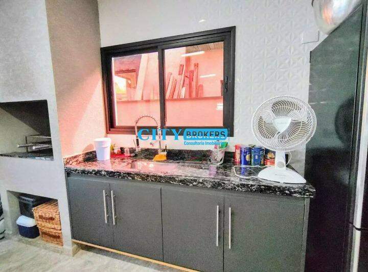 Casa de Condomínio à venda com 3 quartos, 207m² - Foto 14