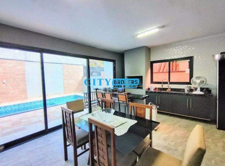 Casa de Condomínio à venda com 3 quartos, 207m² - Foto 6