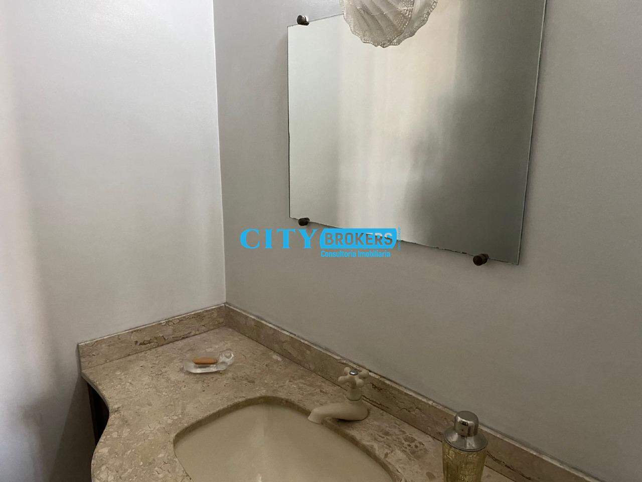 Apartamento à venda com 4 quartos, 209m² - Foto 8