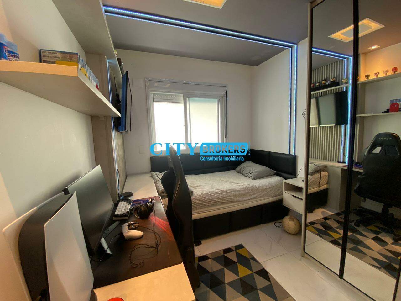 Apartamento à venda com 3 quartos, 140m² - Foto 24