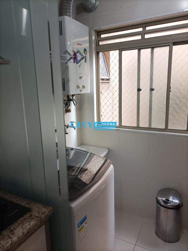 Apartamento à venda com 3 quartos, 74m² - Foto 11