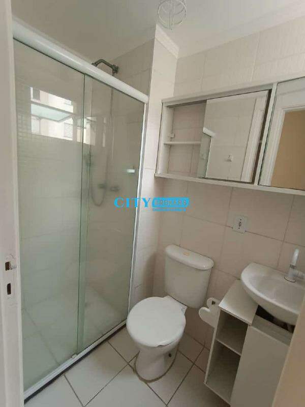 Apartamento à venda com 2 quartos, 45m² - Foto 15