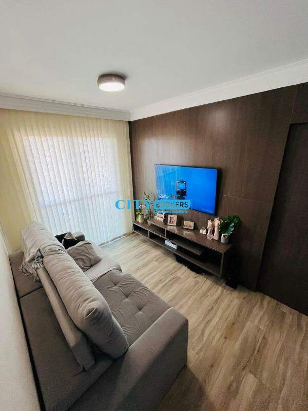 Apartamento à venda com 2 quartos, 60m² - Foto 2