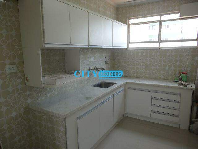 Apartamento para alugar com 3 quartos, 132m² - Foto 4