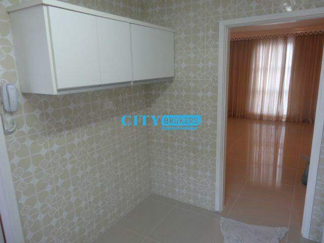 Apartamento para alugar com 3 quartos, 132m² - Foto 7