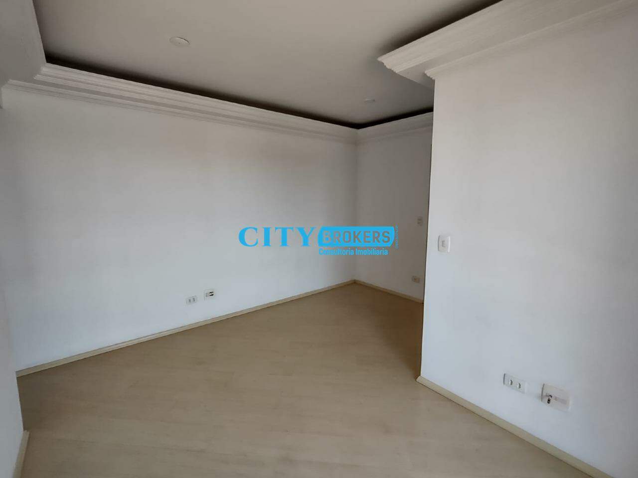 Apartamento para alugar com 2 quartos, 60m² - Foto 12