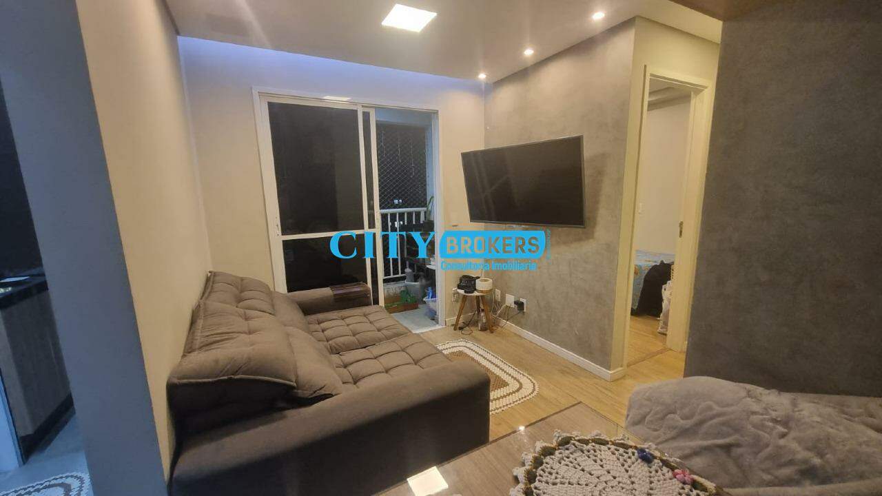 Apartamento à venda com 2 quartos, 44m² - Foto 1