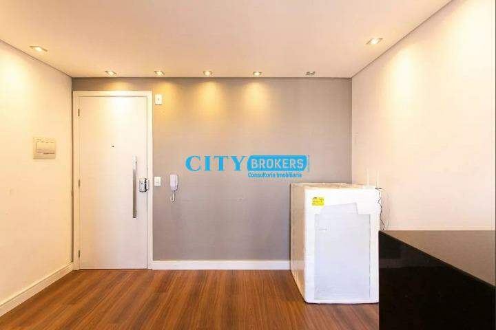 Apartamento à venda com 1 quarto, 28m² - Foto 2