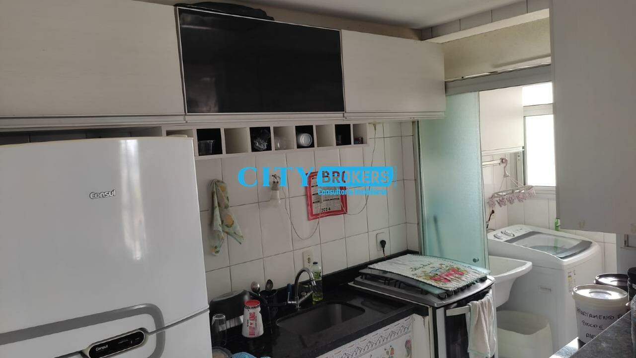 Apartamento à venda com 2 quartos, 50m² - Foto 12