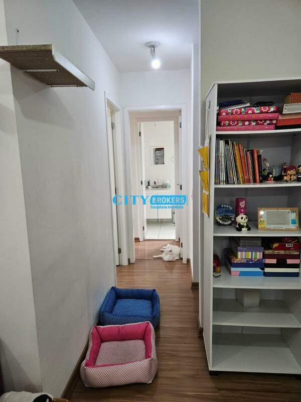 Apartamento à venda com 2 quartos, 55m² - Foto 11