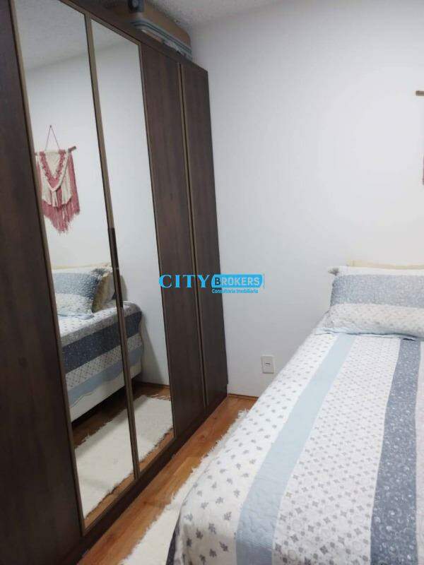 Apartamento à venda com 2 quartos, 35m² - Foto 11