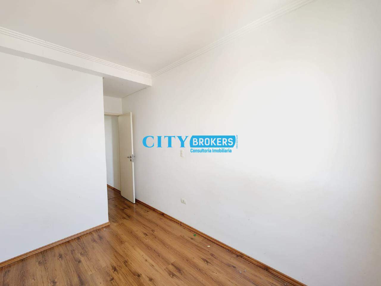 Apartamento à venda com 3 quartos, 77m² - Foto 8