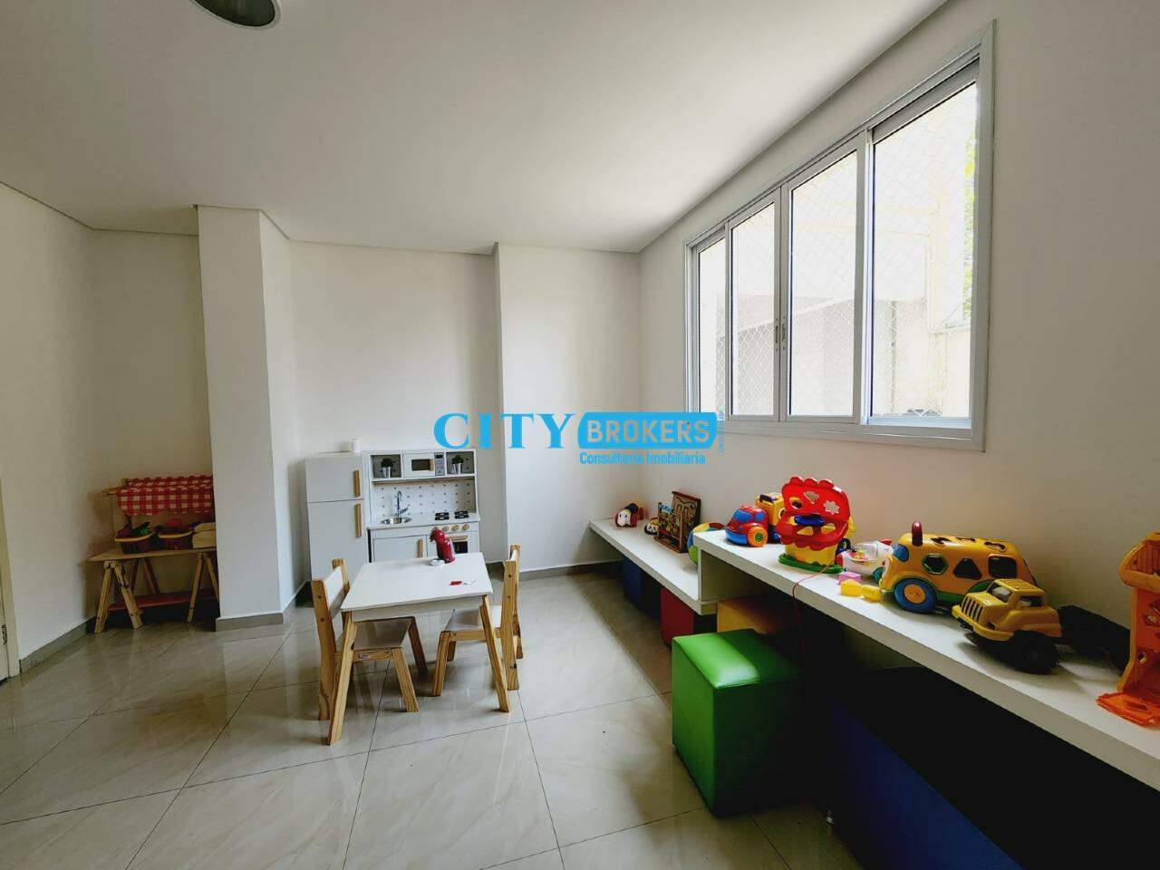 Apartamento à venda com 3 quartos, 77m² - Foto 30