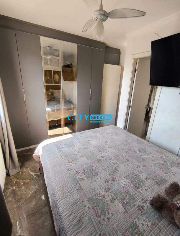 Apartamento à venda com 3 quartos, 77m² - Foto 7